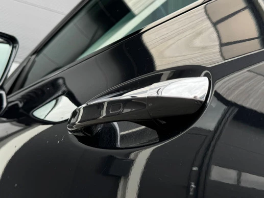 Mercedes-Benz AMG GT - Afbeelding 28 van 30