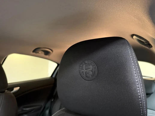 Alfa Romeo Giulietta - Afbeelding 28 van 30