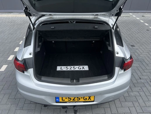 Opel Astra - Afbeelding 24 van 30
