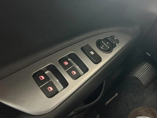 Kia Stonic - Afbeelding 12 van 30