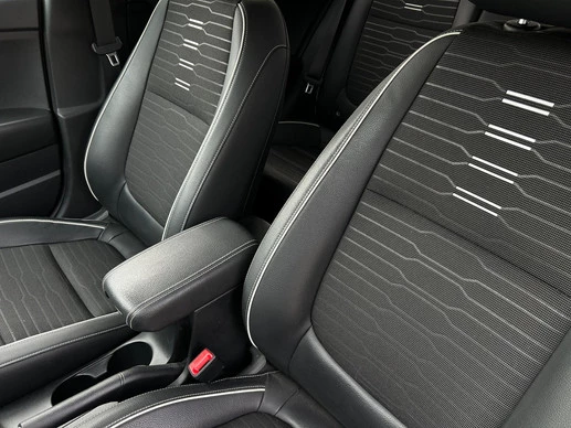 Kia Stonic - Afbeelding 17 van 30