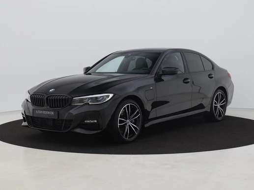 BMW 3 Serie - Afbeelding 1 van 29