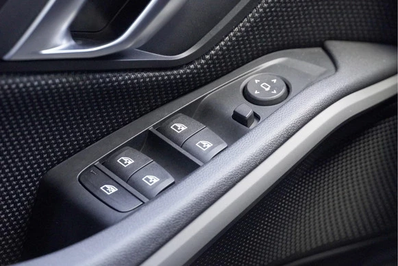 BMW 3 Serie - Afbeelding 25 van 30