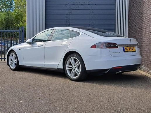 Tesla Model S - Afbeelding 5 van 30