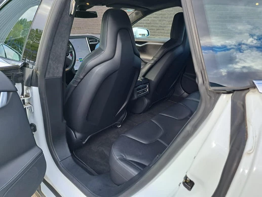 Tesla Model S - Afbeelding 10 van 30