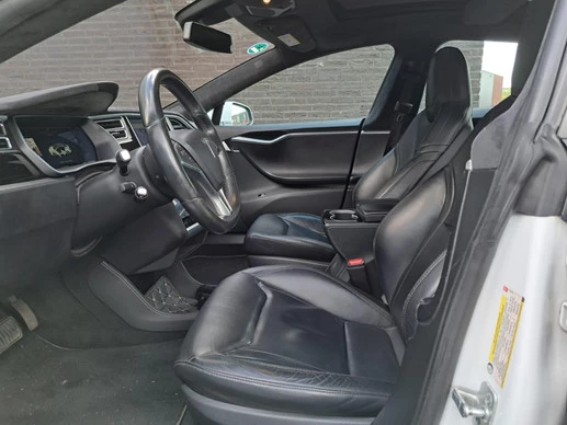 Tesla Model S - Afbeelding 16 van 30