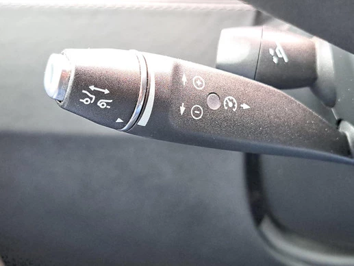 Tesla Model S - Afbeelding 21 van 30