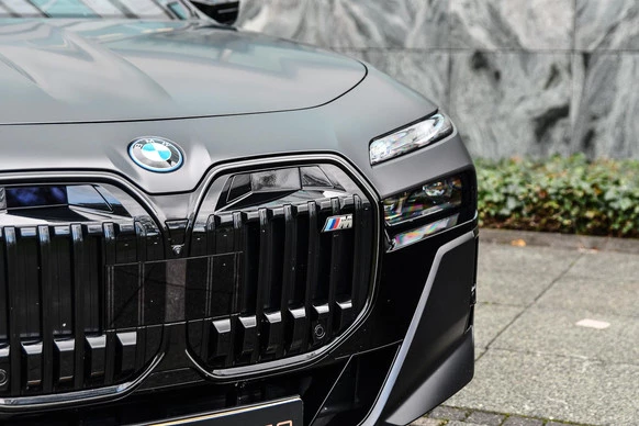 BMW 7 Serie - Afbeelding 8 van 30