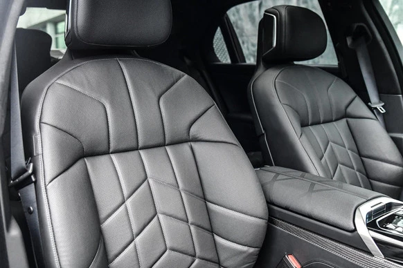 BMW 7 Serie - Afbeelding 14 van 30