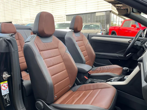 Volkswagen T-Roc - Afbeelding 8 van 30