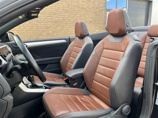 Volkswagen T-Roc - Afbeelding 15 van 30