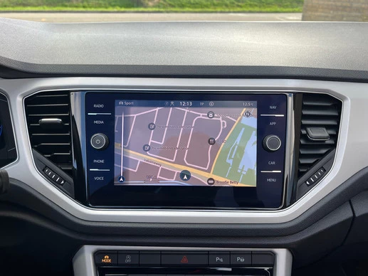 Volkswagen T-Roc - Afbeelding 24 van 30