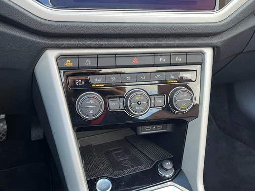 Volkswagen T-Roc - Afbeelding 29 van 30