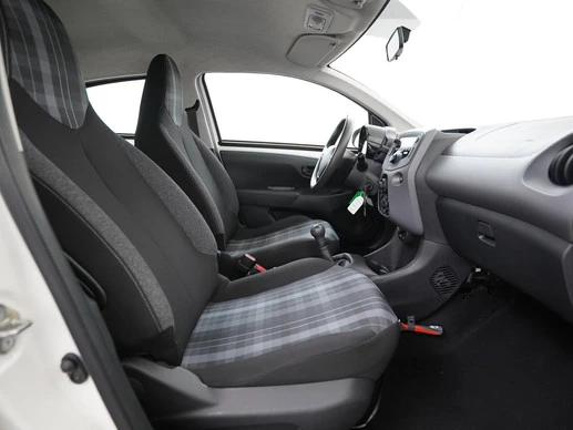 Peugeot 108 - Afbeelding 3 van 28