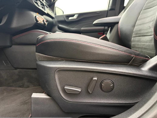 Ford Kuga - Afbeelding 10 van 28
