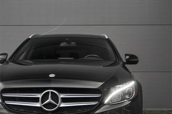 Mercedes-Benz C-Klasse - Afbeelding 14 van 30