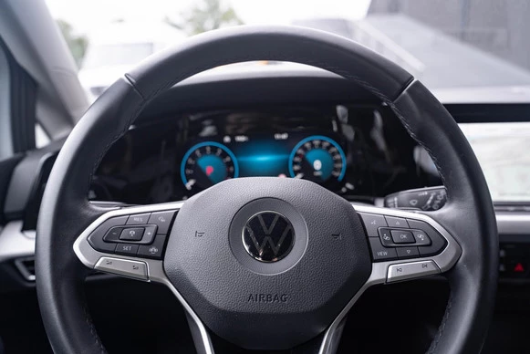 Volkswagen Golf - Afbeelding 18 van 30