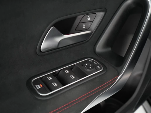 Mercedes-Benz A-Klasse - Afbeelding 18 van 30