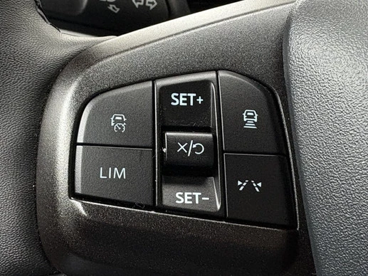 Ford Mustang Mach-E - Afbeelding 10 van 21