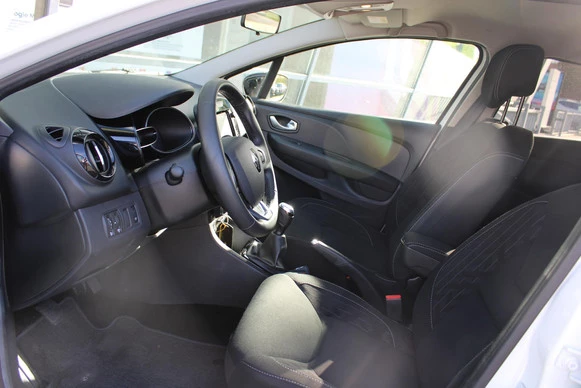 Renault Clio - Afbeelding 11 van 24