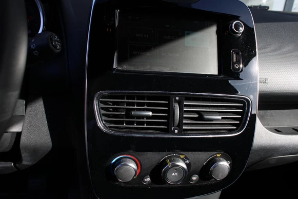 Renault Clio - Afbeelding 14 van 24