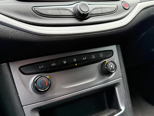 Opel Astra - Afbeelding 10 van 17