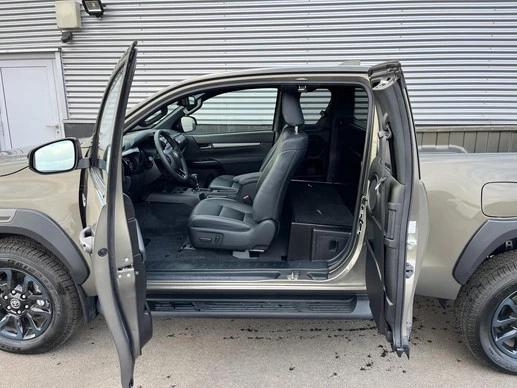 Toyota Hilux - Afbeelding 17 van 30