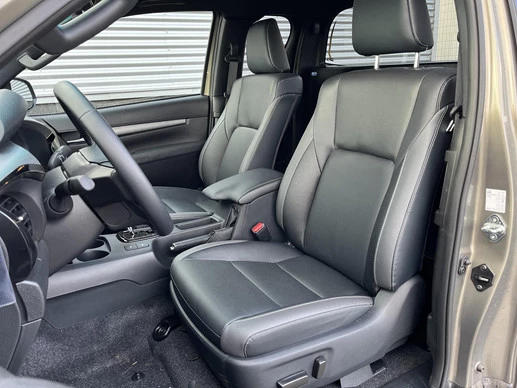 Toyota Hilux - Afbeelding 21 van 30