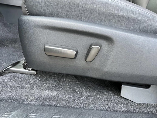 Toyota Hilux - Afbeelding 22 van 30