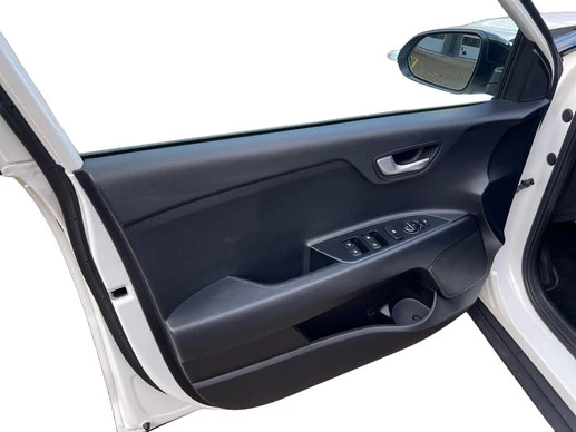 Kia Stonic - Afbeelding 10 van 29