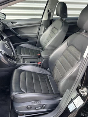 Volkswagen Golf - Afbeelding 12 van 23