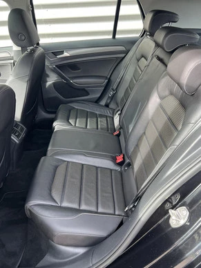 Volkswagen Golf - Afbeelding 15 van 23