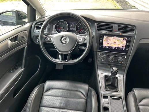 Volkswagen Golf - Afbeelding 16 van 23