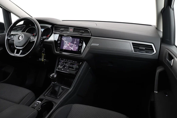Volkswagen Touran - Afbeelding 17 van 30