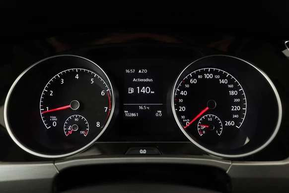 Volkswagen Touran - Afbeelding 18 van 30