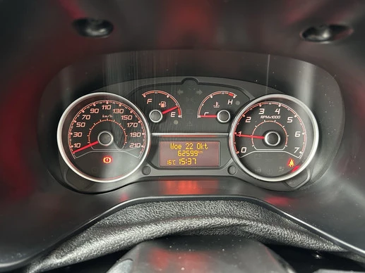 Fiat Doblò - Afbeelding 18 van 25