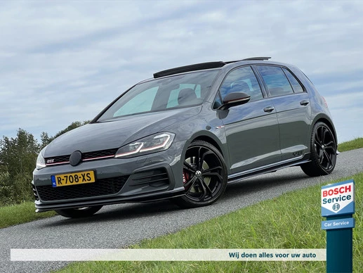 Volkswagen Golf - Afbeelding 1 van 30