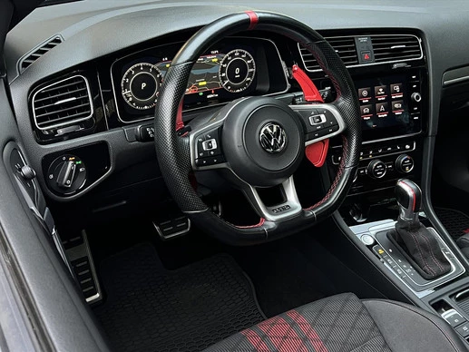 Volkswagen Golf - Afbeelding 15 van 30