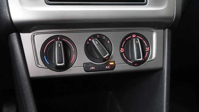 Volkswagen Polo - Afbeelding 21 van 25