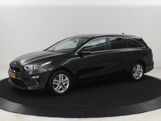 Kia Ceed - Afbeelding 1 van 30