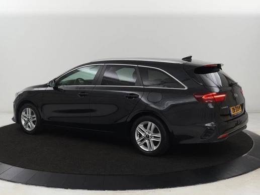 Kia Ceed - Afbeelding 2 van 30