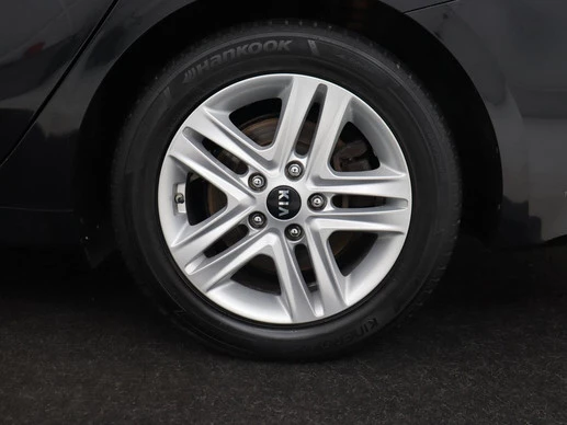 Kia Ceed - Afbeelding 29 van 30