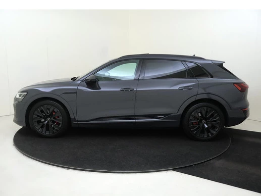 Audi Q8 e-tron - Afbeelding 2 van 30