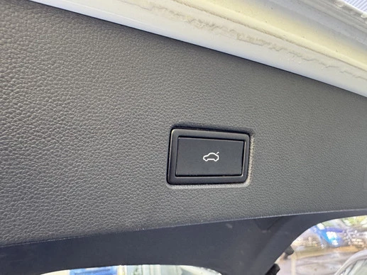 Volkswagen T-Roc - Afbeelding 8 van 27