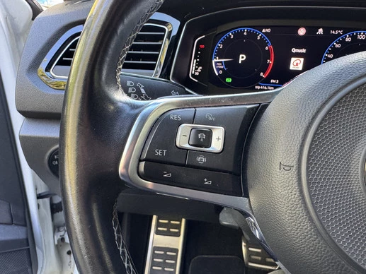 Volkswagen T-Roc - Afbeelding 14 van 27
