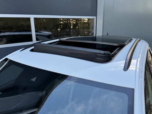 Volkswagen T-Roc - Afbeelding 7 van 30