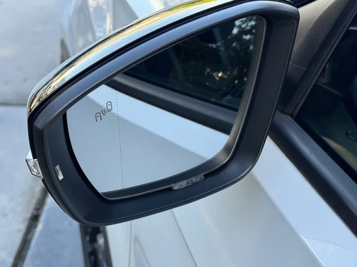 Volkswagen T-Roc - Afbeelding 9 van 30