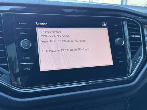 Volkswagen T-Roc - Afbeelding 27 van 30