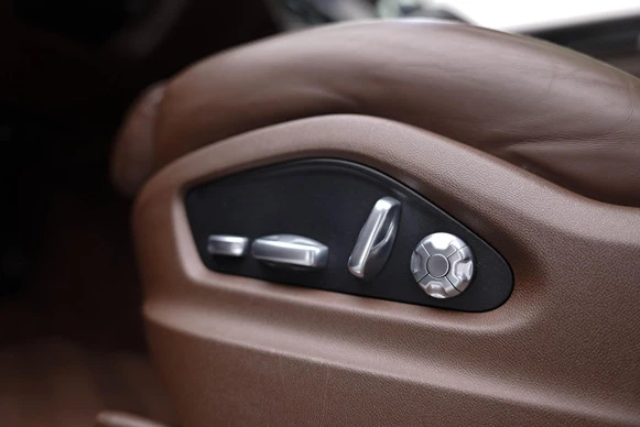 Porsche Cayenne - Afbeelding 7 van 30