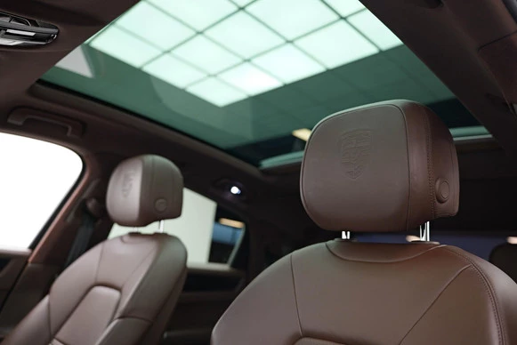 Porsche Cayenne - Afbeelding 9 van 30